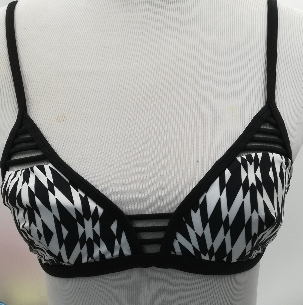 Black & White Strappy Triangle Bra - Women Intimates